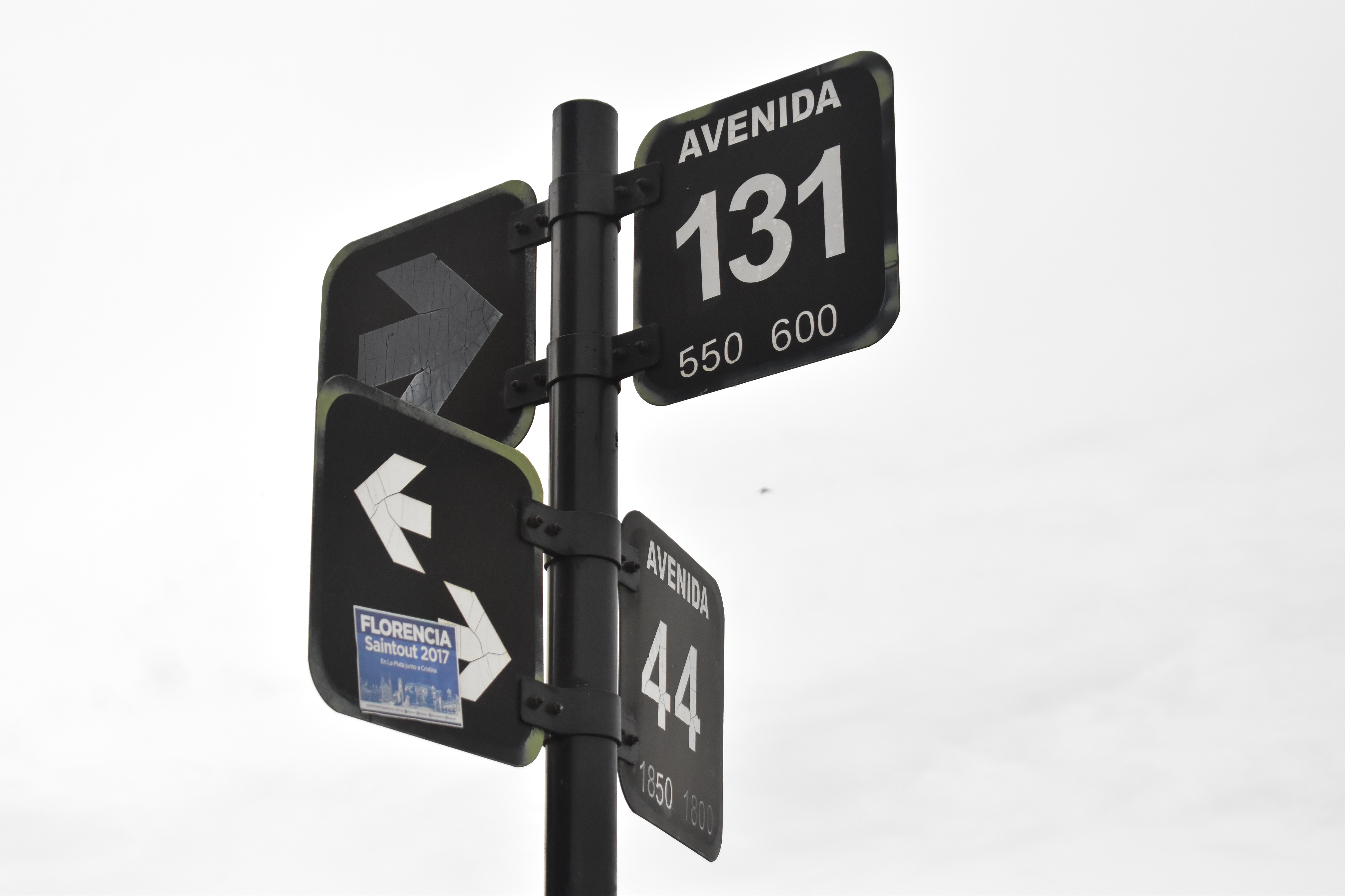 Esquina Avenida 44 y 131